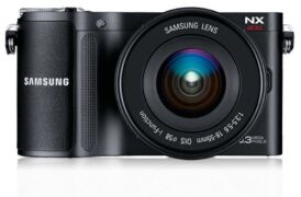 Samsung NX200 Systemkamera 20,3 MP inkl. 18-55mm NX Objektiv