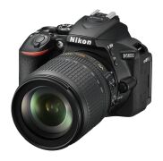 Nikon D5600 24,2 MP Spiegelreflexkamera Kit AF-S DX 18-105 VR Objektiv