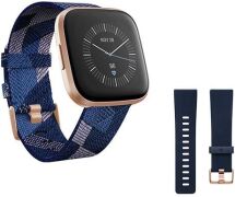 Fitbit Versa 2 SE marineblau/rosa